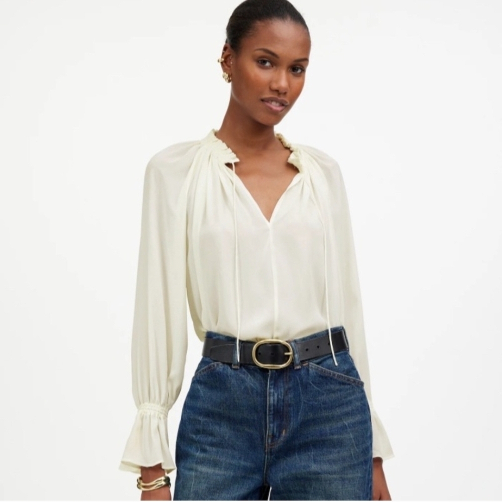 Madewell Cream Blouse with Ruffle Details Size XL